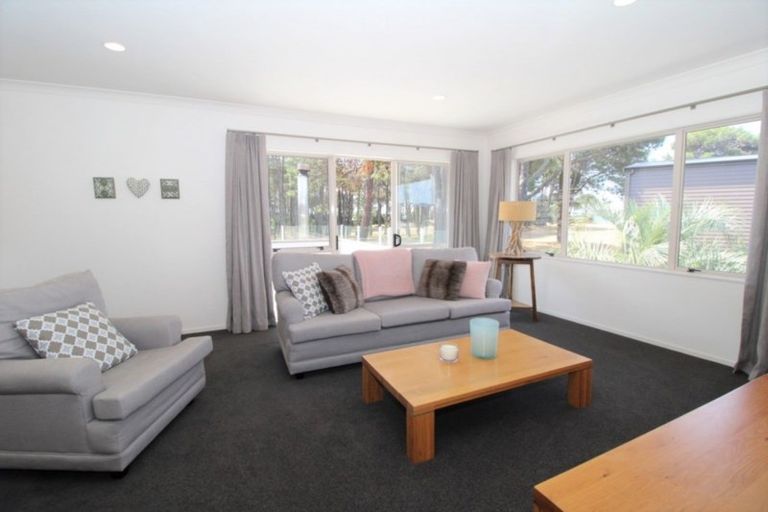 Photo of property in 708 Matarangi Drive, Matarangi, Whitianga, 3592