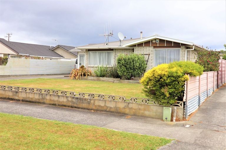 Photo of property in 70 Langley Avenue, Milson, Palmerston North, 4414