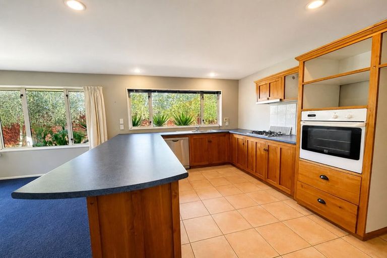 Photo of property in 25 Broadhaven Avenue, Parklands, Christchurch, 8083