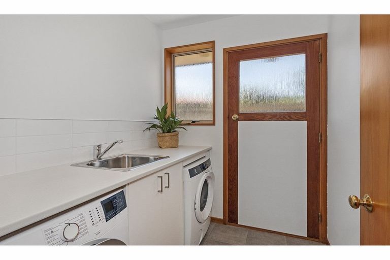 Photo of property in 3a Westlake Drive, Halswell, Christchurch, 8025