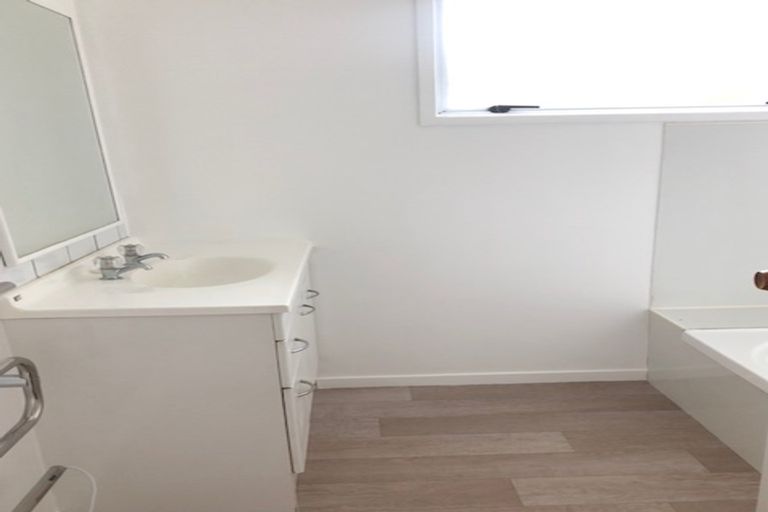 Photo of property in 8 Amokura Drive, Kerikeri, 0230