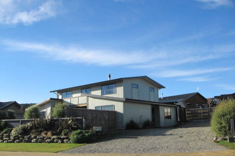 Photo of property in 117 Kings Drive, Wanaka, 9305