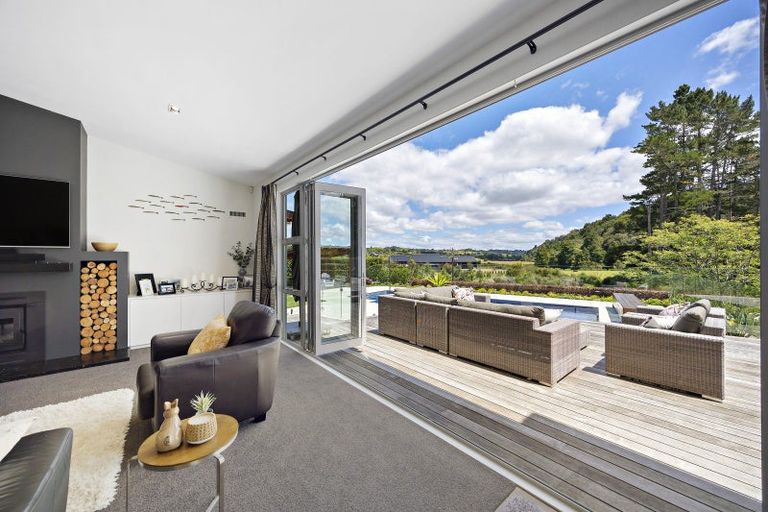 Photo of property in 36 Polo Lane, Whitford, Manurewa, 2576