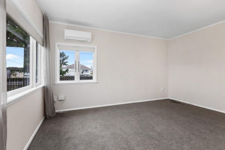 Photo of property in 185 Studholme Street, Morrinsville, 3300