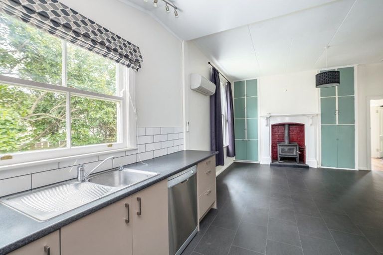 Photo of property in 6 Hayward Street, Featherston, 5710