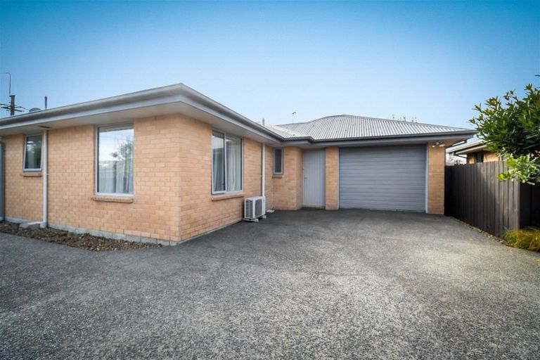 Photo of property in 68b Withells Road, Avonhead, Christchurch, 8042