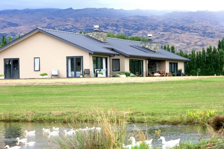 Photo of property in 96 Mcintosh Road, Blackmans, Alexandra, 9391