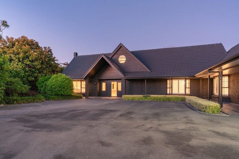 Photo of property in 5 Lavinia Grove, Waikanae Beach, Waikanae, 5036
