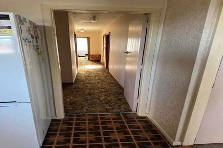 Photo of property in 48 Blankney Street, Hornby, Christchurch, 8042