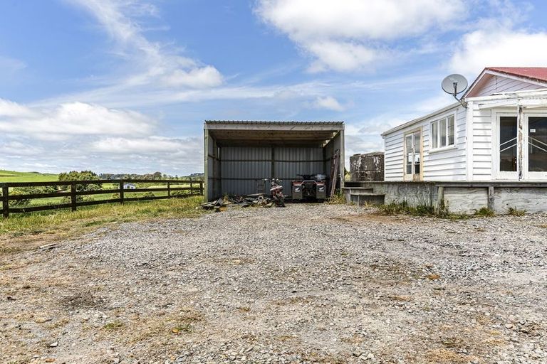 Photo of property in 99 Mangaotea Road, Ratapiko, Inglewood, 4390