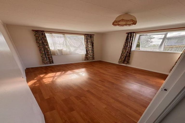 Photo of property in 30 Velma Road, Hillcrest, Auckland, 0627