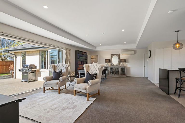 Photo of property in 5 Carradale Avenue, Broomfield, Christchurch, 8042