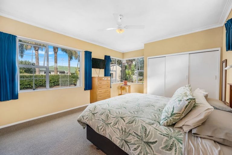 Photo of property in 168 Kennedy Road, Marewa, Napier, 4110