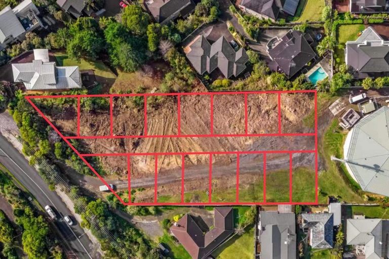 Photo of property in 192a Browns Bay Road, Murrays Bay, Auckland, 0630