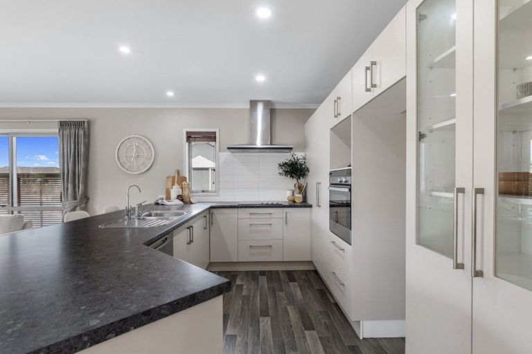 Photo of property in 32 Havenbrook Way, Pyes Pa, Tauranga, 3112