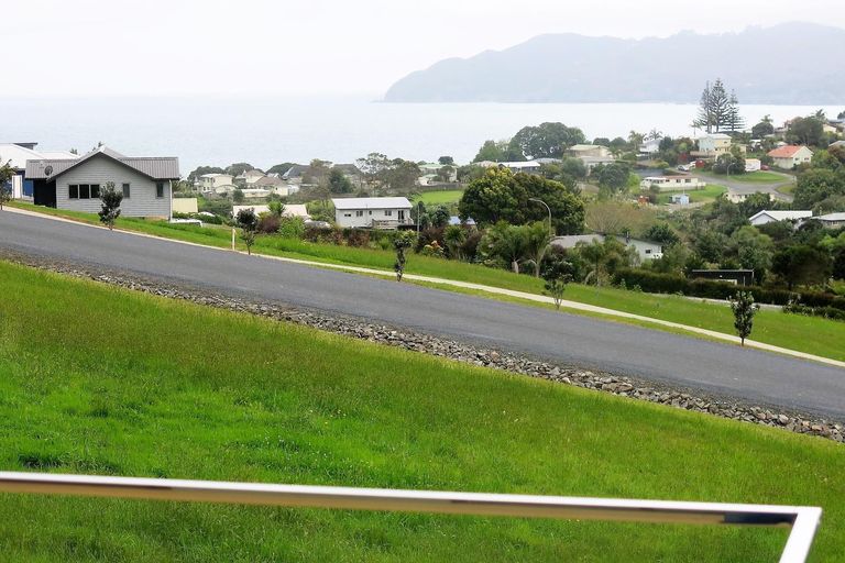 Photo of property in 16 Vidar Way, Coopers Beach, 0420