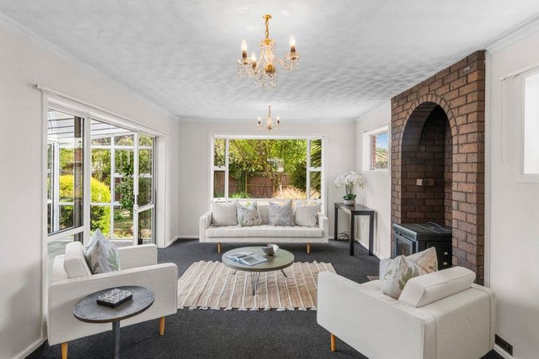 Photo of property in 26 Glenora Place, Hornby, Christchurch, 8042