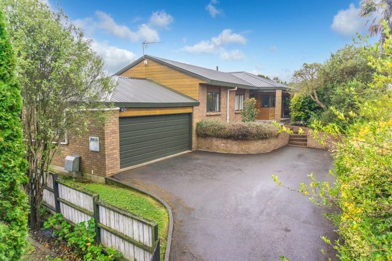 Photo of property in 73 Glen Lynne Avenue, Queenwood, Hamilton, 3210