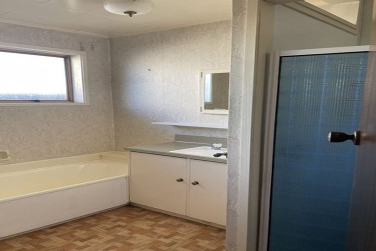 Photo of property in 37 York Avenue, Tamatea, Napier, 4112