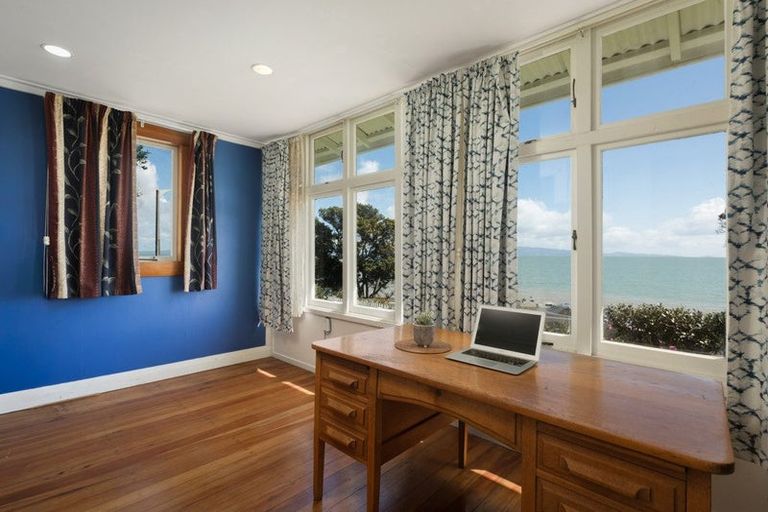 Photo of property in 300 Thames Coast Sh25 Road, Thornton Bay, Thames, 3575