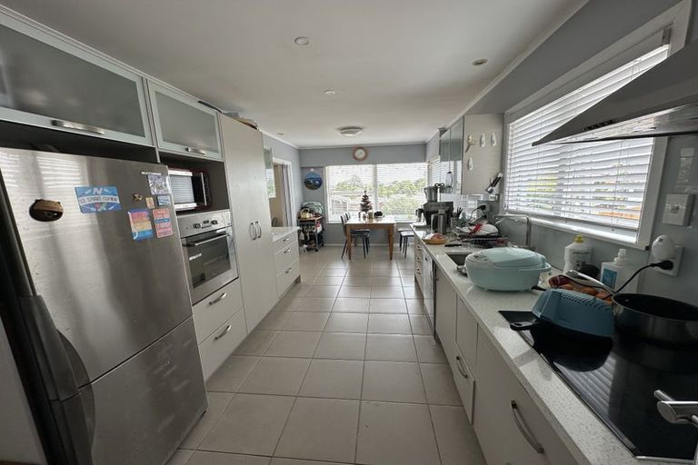 Photo of property in 13 Ervine Place, Bucklands Beach, Auckland, 2014