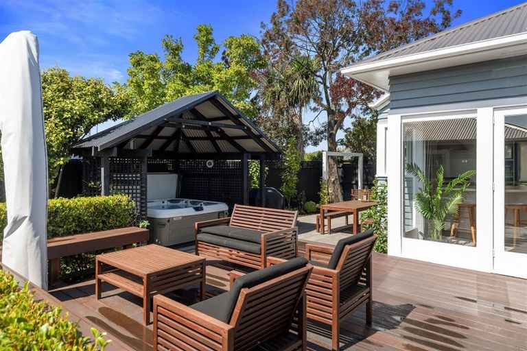 Photo of property in 4 Saint James Avenue, Papanui, Christchurch, 8053