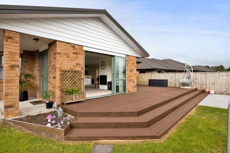 Photo of property in 2a Faber Place, Inglewood, 4330