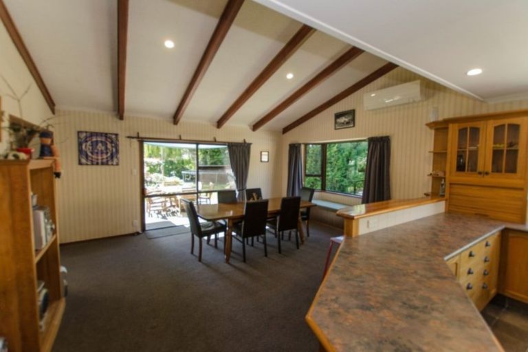 Photo of property in 12 Perambulator Lane, Kimbell, Fairlie, 7987