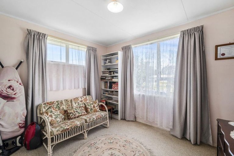 Photo of property in 14 Jade Place, Pukehangi, Rotorua, 3015