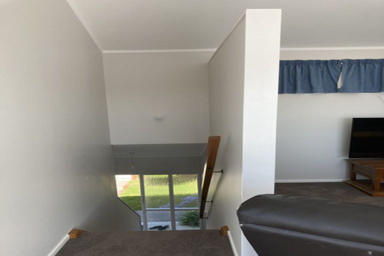 Photo of property in 46 Rajkot Terrace, Broadmeadows, Wellington, 6035