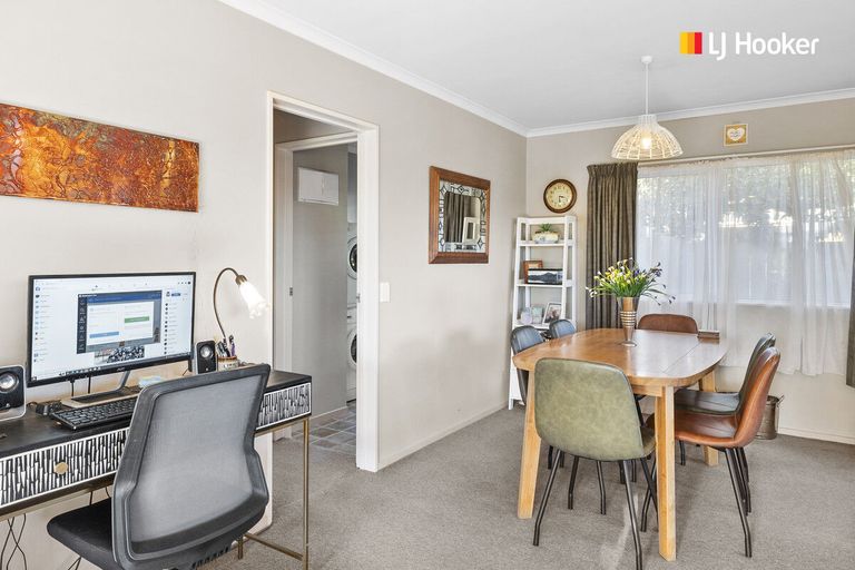 Photo of property in 8 Chatham Street, Waihola, Milton, 9073