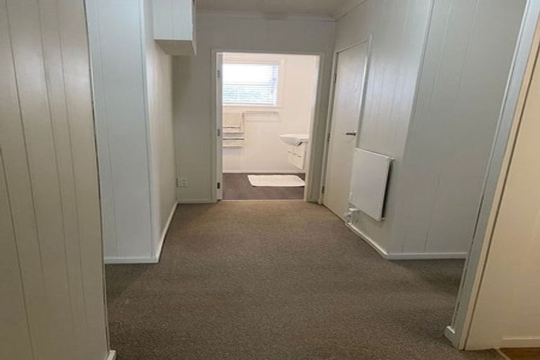 Photo of property in 172 Main Road South, Raumati South, Paraparaumu, 5032