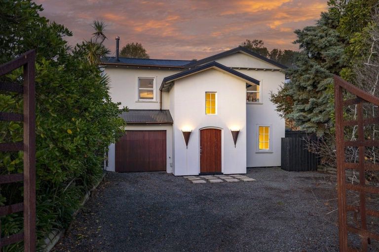 Photo of property in 67 Pine Avenue, New Brighton, Christchurch, 8061