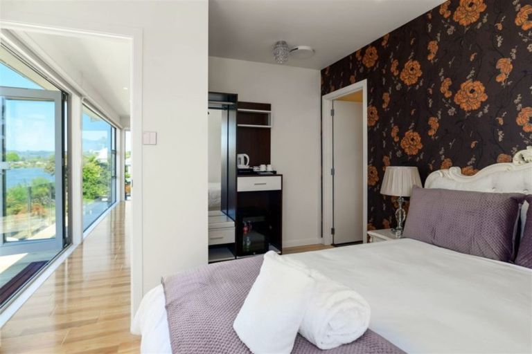 Photo of property in 177 Kawaha Point Road, Kawaha Point, Rotorua, 3010