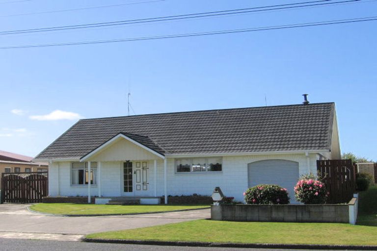 Photo of property in 5 Leander Street, Mount Maunganui, 3116