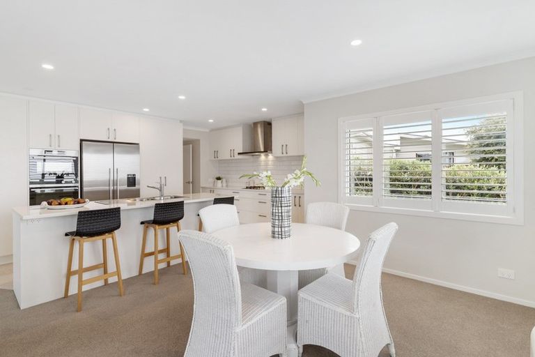 Photo of property in 2 Gibraltar Street, Howick, Auckland, 2014