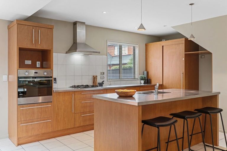 Photo of property in 107 Innes Road, St Albans, Christchurch, 8052