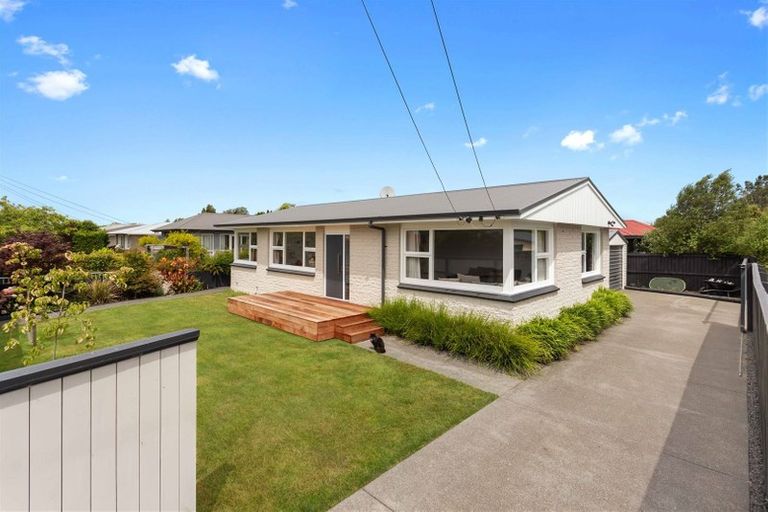 Photo of property in 1/14 Donegal Street, Belfast, Christchurch, 8051