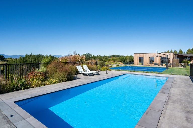 Photo of property in 154 Williams Road, Tasman, Upper Moutere, 7173