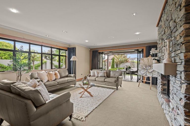 Photo of property in Willfox, 54 Ihaka Street, Hokowhitu, Palmerston North, 4410