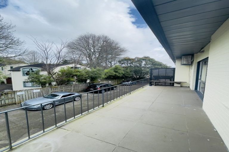 Photo of property in 8/69a Landscape Road, Mount Eden, Auckland, 1024