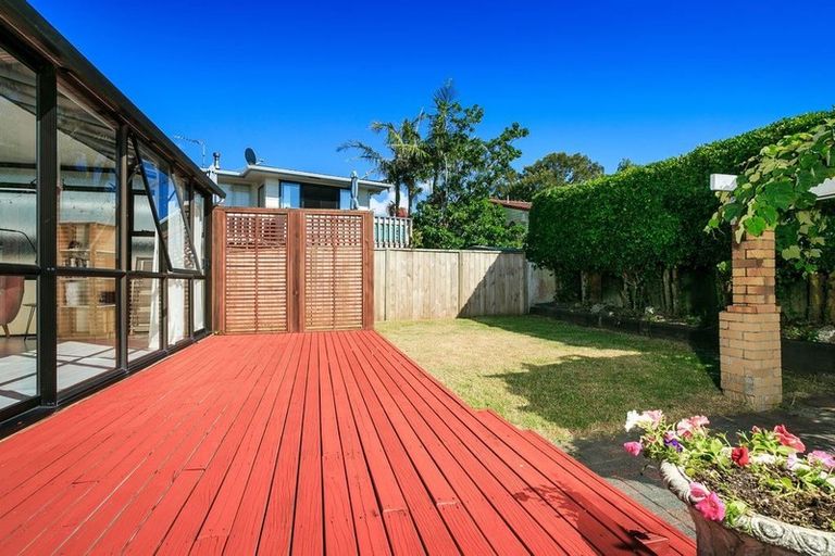 Photo of property in 223 Glamorgan Drive, Torbay, Auckland, 0630