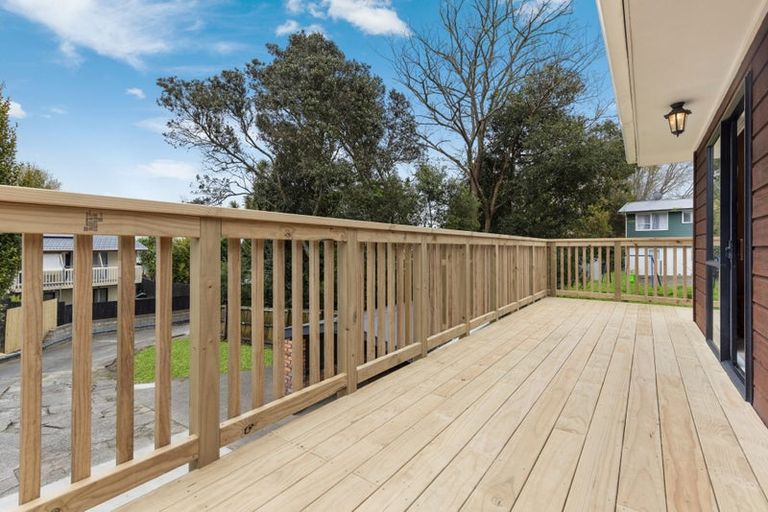 Photo of property in 2/9 Choice Avenue, Henderson, Auckland, 0612