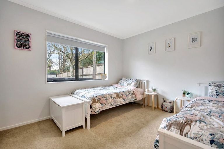 Photo of property in 3 Ron Wyatt Lane, Waiuku, 2123