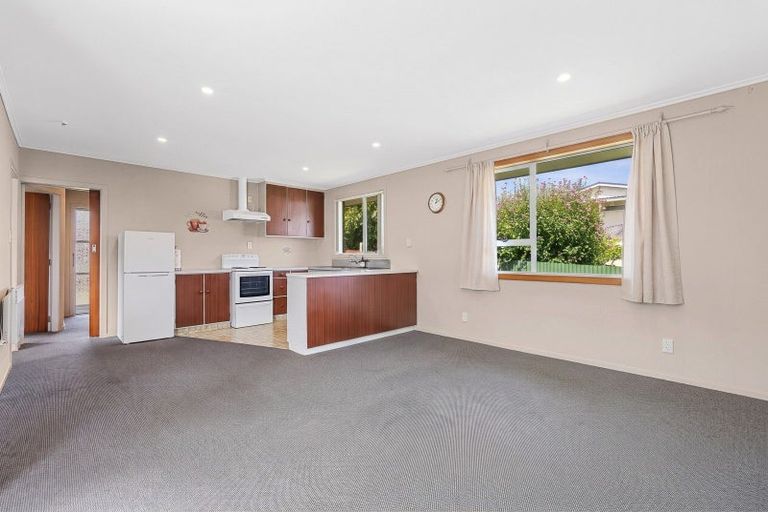 Photo of property in 5b Hua Street, Bell Block, New Plymouth, 4312