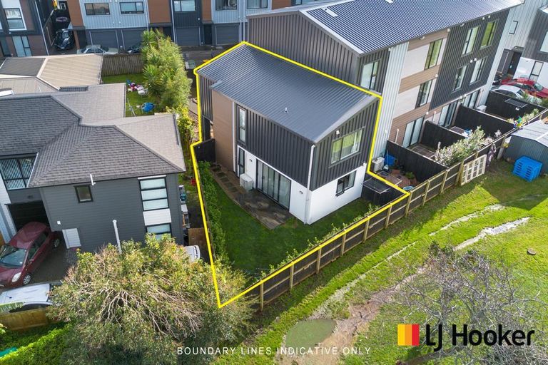 Photo of property in 49 Marumaru Lane, Manurewa, Auckland, 2102