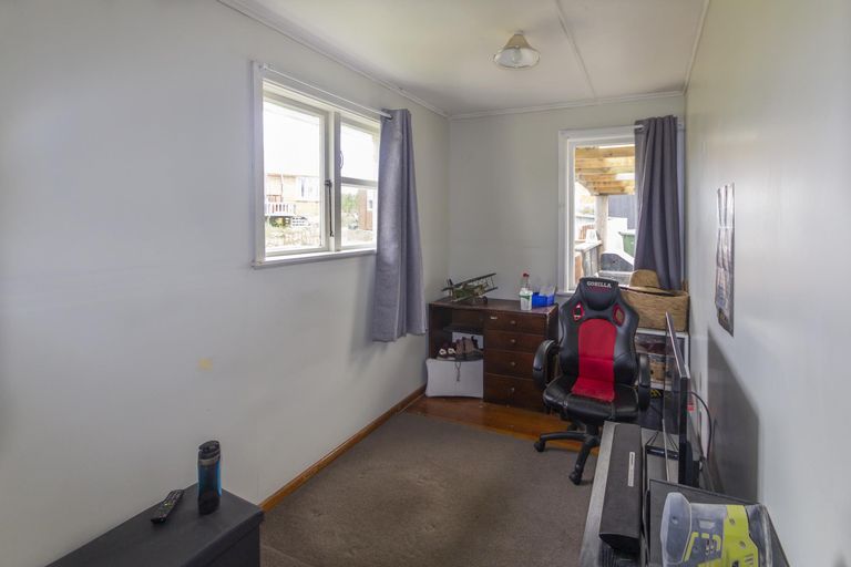 Photo of property in 17 Blyth Street, Holmes Hill, Oamaru, 9401