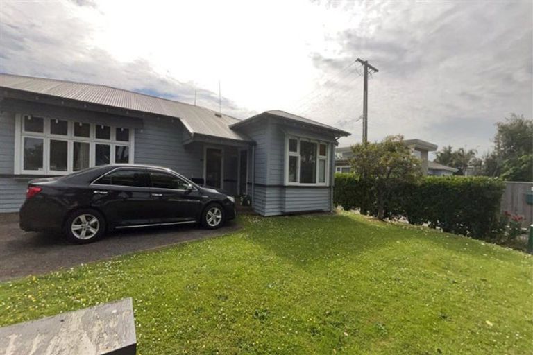 Photo of property in 285 Fitzherbert Avenue, West End, Palmerston North, 4410