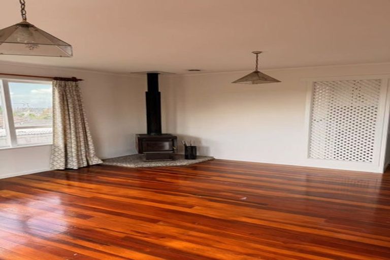 Photo of property in 30 Velma Road, Hillcrest, Auckland, 0627