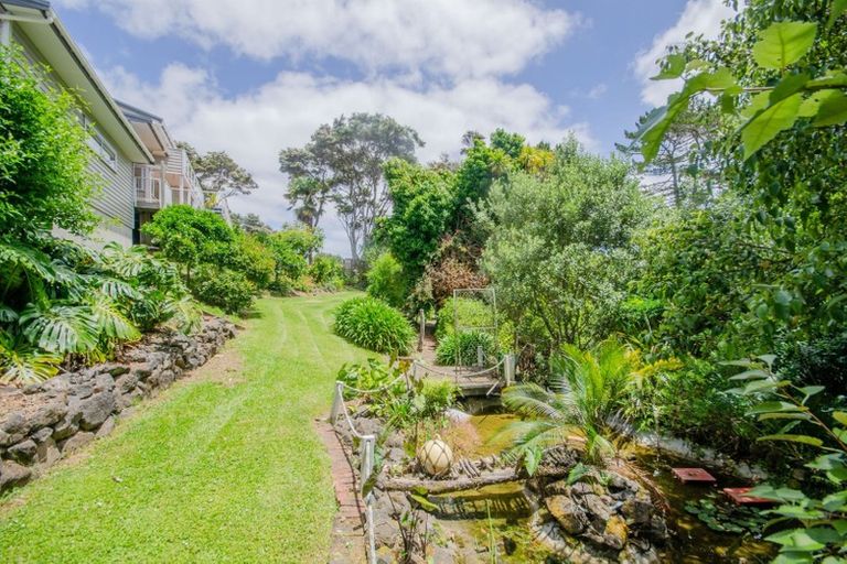 Photo of property in 24 Poplar Road, Stanmore Bay, Whangaparaoa, 0932